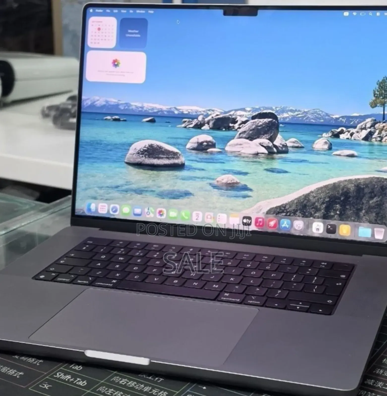 New Laptop Apple MacBook Pro 2021 M1 32GB Apple M1 Pro SSD 512GB