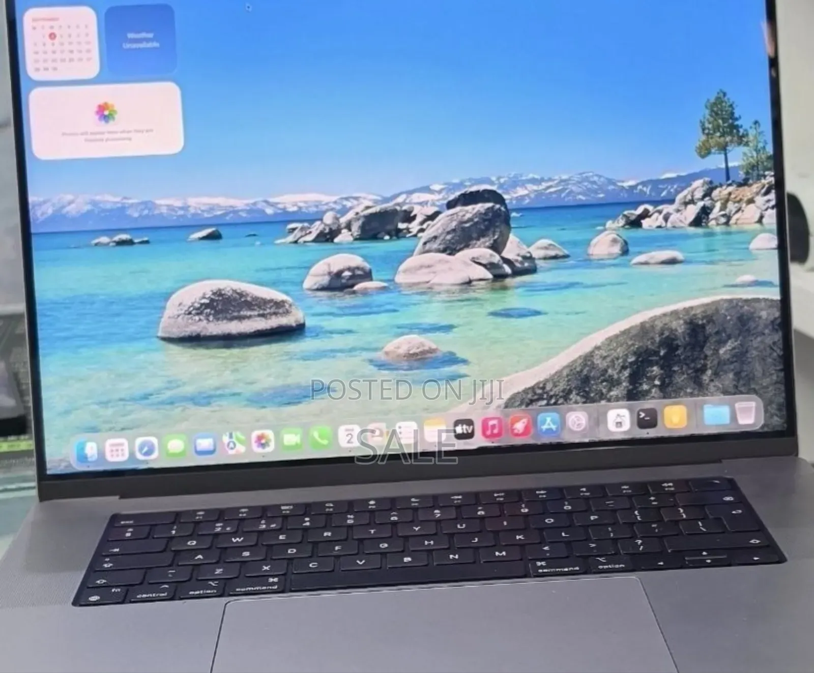 New Laptop Apple MacBook Pro 2021 M1 32GB Apple M1 Pro SSD 512GB