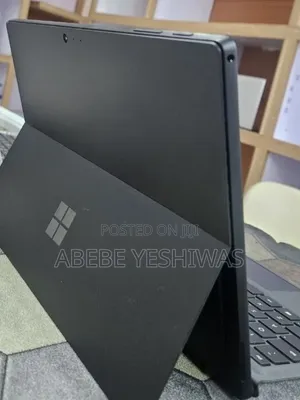 New Laptop Microsoft Surface Pro 6 16GB SSD 512GB