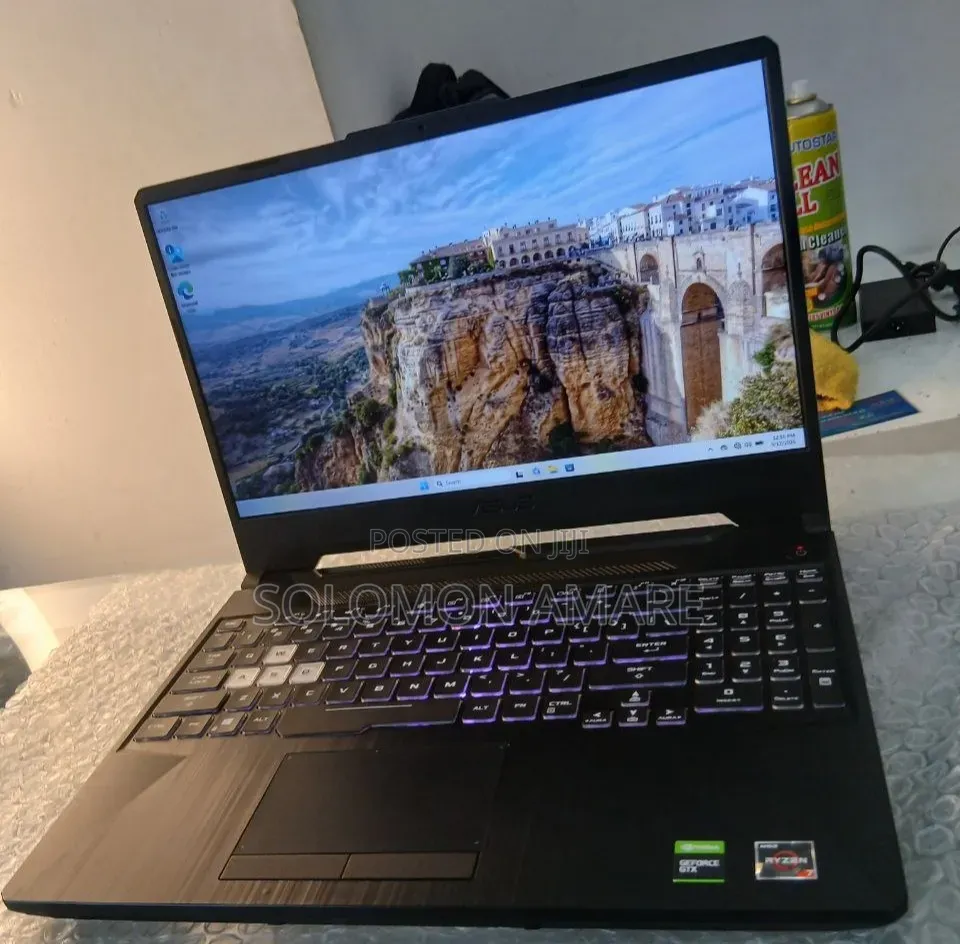 New Laptop 16GB SSD 512GB