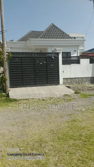 Furnished 5bdrm Farm House in Oromia-Finfinne for sale