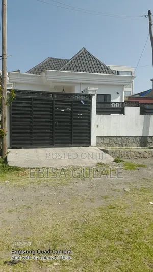 Furnished 5bdrm Farm House in Oromia-Finfinne for sale