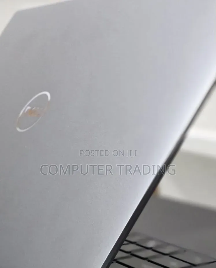 New Laptop Dell Precision 5550 16GB Intel Core i7 SSD 512GB
