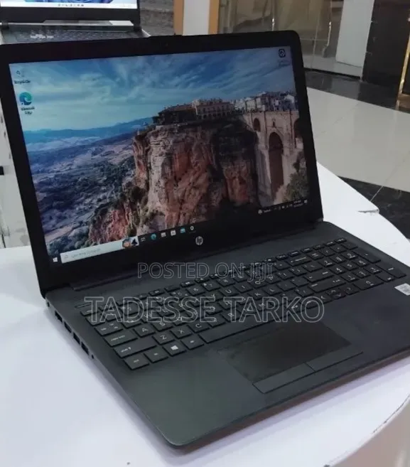 New Laptop HP Stream Notebook 8GB Intel Core i7 HDD 1T