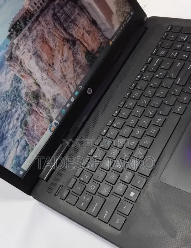 New Laptop HP Stream Notebook 8GB Intel Core i7 HDD 1T