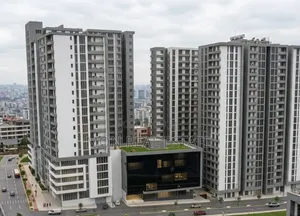 3bdrm Apartment in Mon Real Estate, Kolfe Keranio for sale
