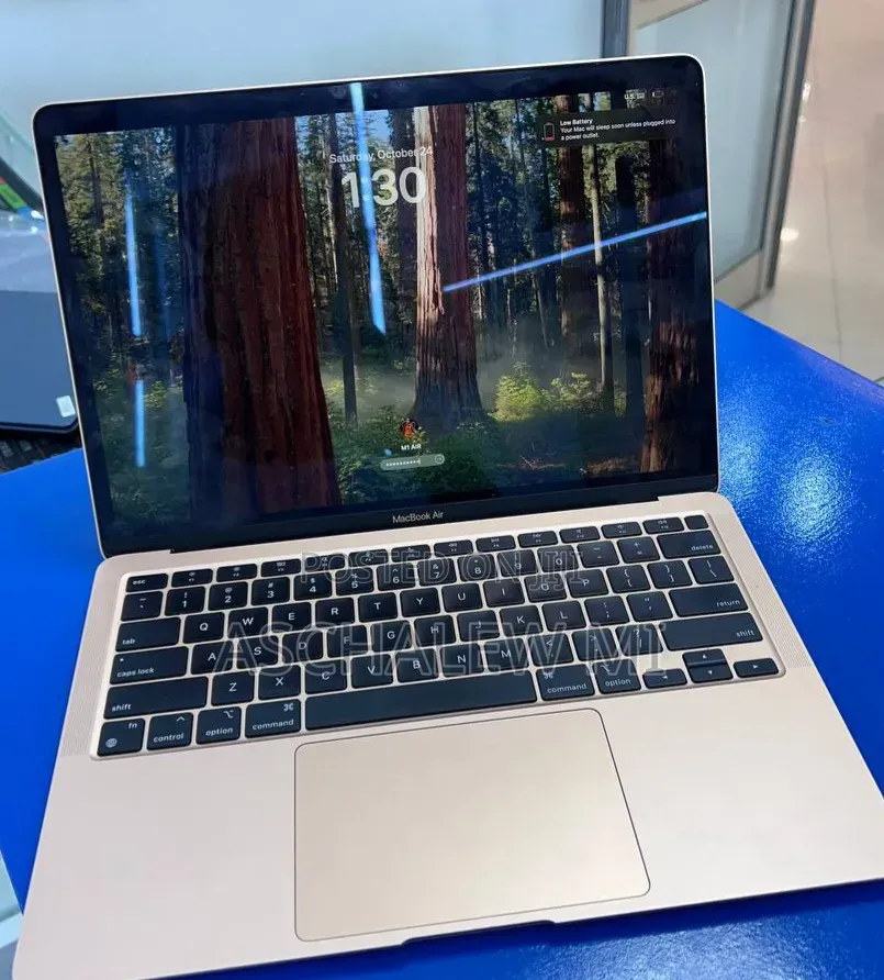 New Laptop Apple MacBook Air 2020 M1 8GB Apple M1 SSD 256GB