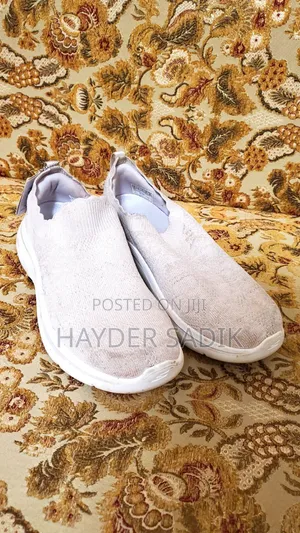 SKECHERS ArchFit Shoe