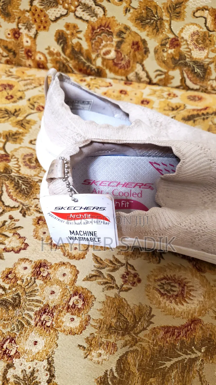 SKECHERS ArchFit Shoe