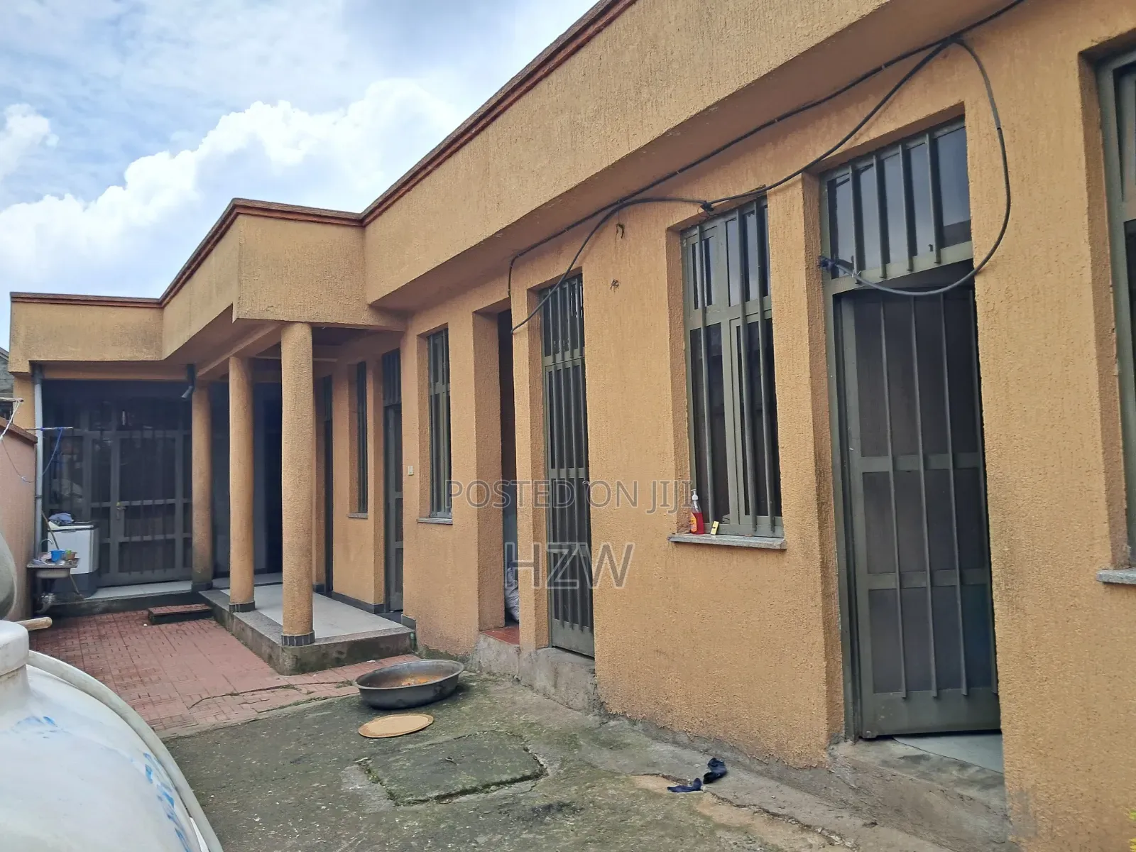 Furnished 4bdrm House in ቪላ ቤት, Yeka for sale