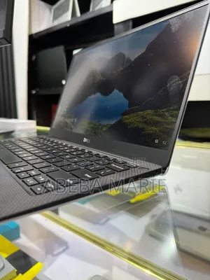 New Laptop Dell XPS 13 16GB Intel Core i7 SSD 512GB
