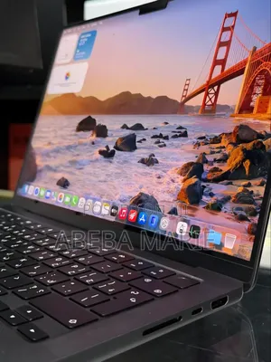 New Laptop Apple MacBook Pro 2025 M5 16GB Apple M5 Pro SSD 512GB