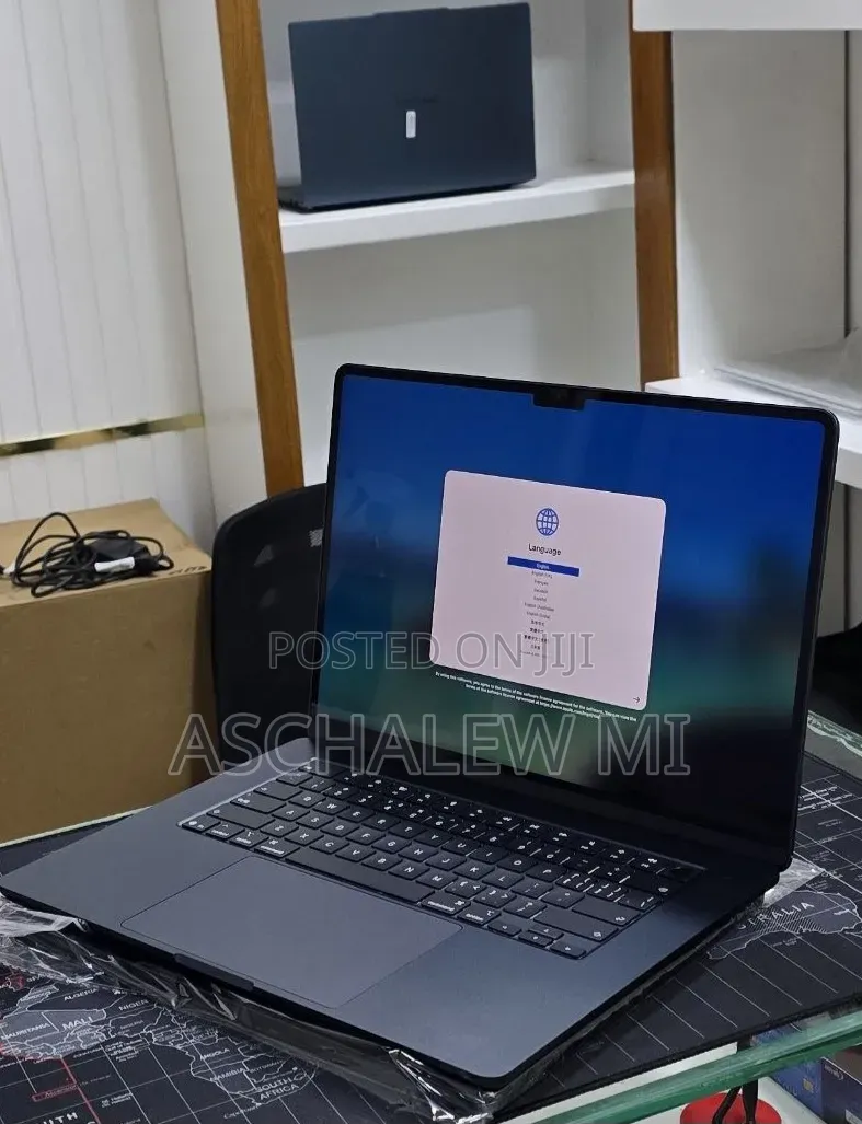 New Laptop Apple MacBook Air 2026 M5 16GB Apple M5 SSD 512GB