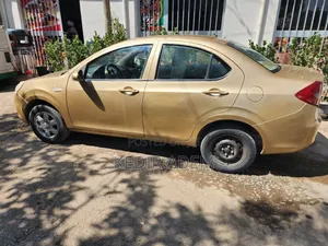 JAC J3 2010 Gold