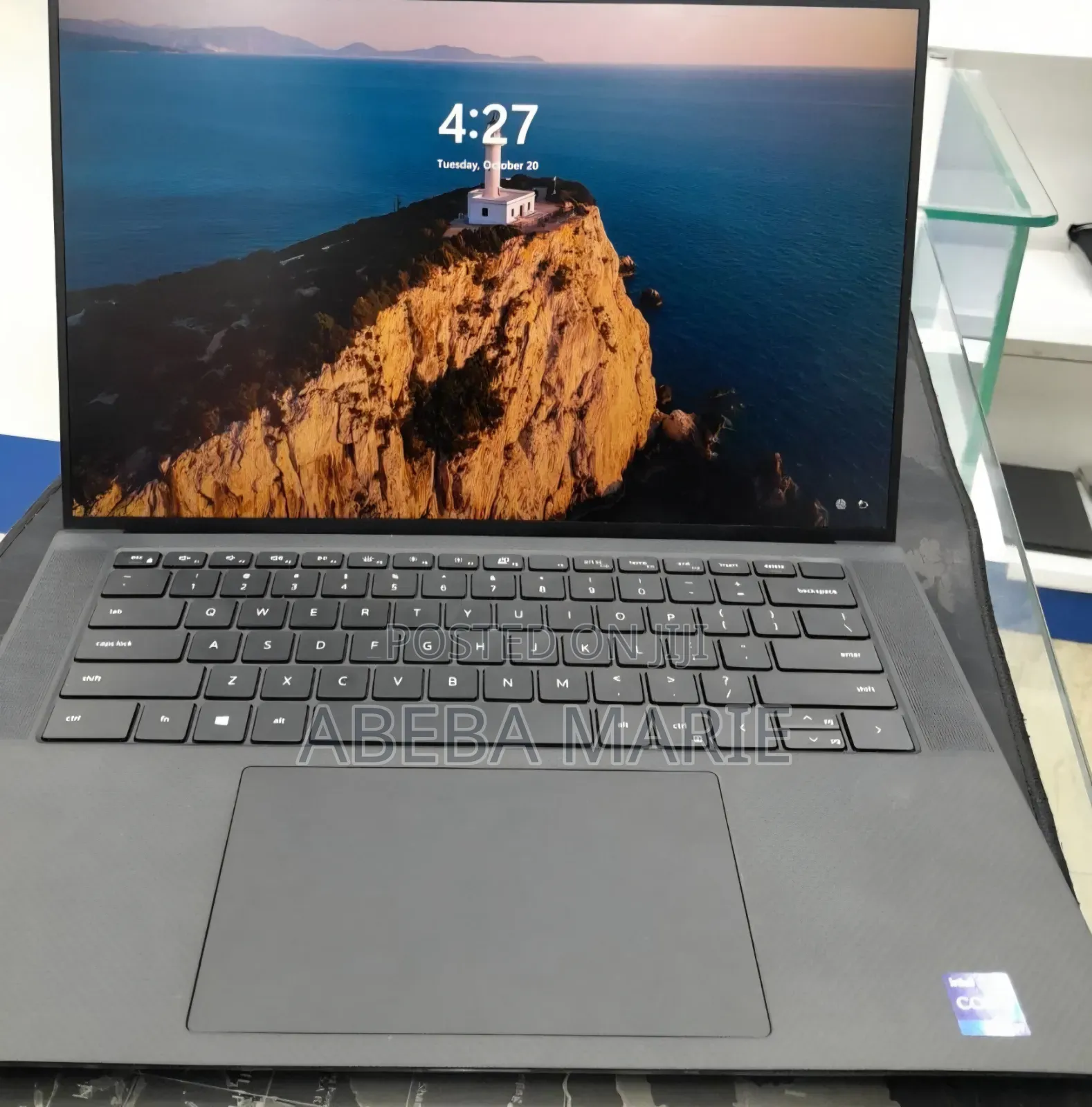 New Laptop Dell Precision 5560 16GB Intel Core i7 SSD 512GB