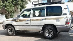 Toyota Land Cruiser 2007 Purple