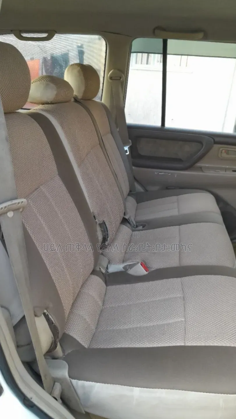 Toyota Land Cruiser 2007 Purple