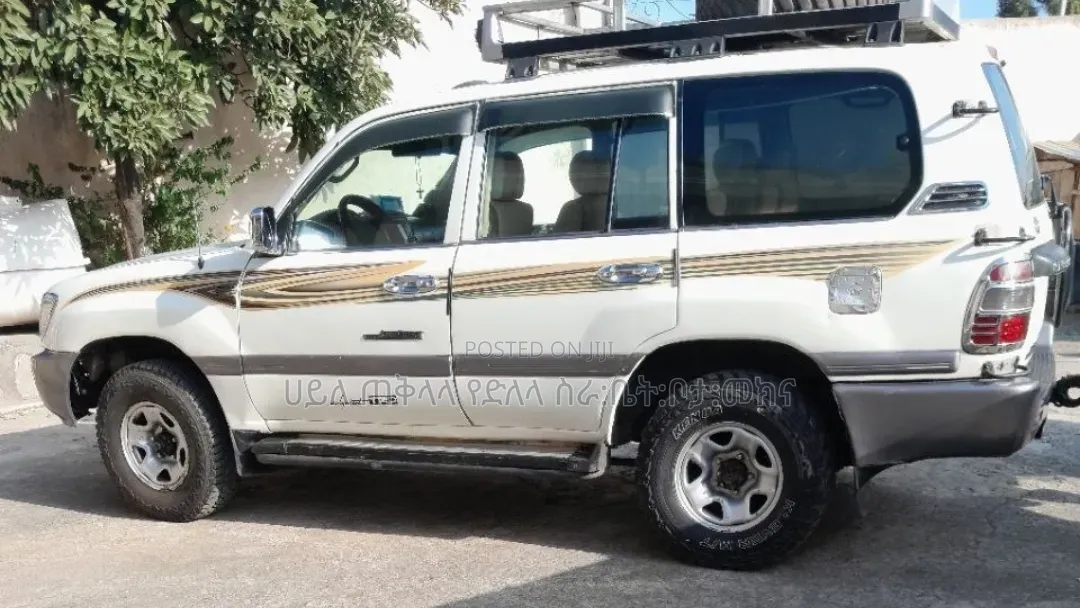 Toyota Land Cruiser 2007 Purple