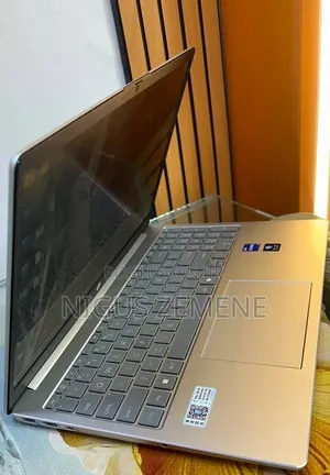 New Laptop HP Stream Notebook 16GB Intel Core i7 SSD 1T