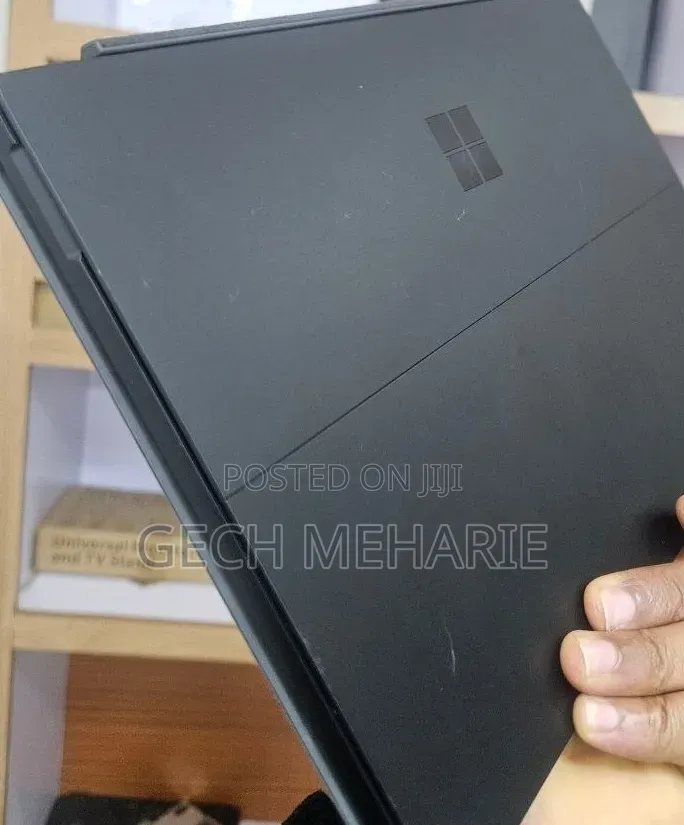New Laptop Microsoft Surface Pro 6 16GB Intel Core i7 SSD 512GB