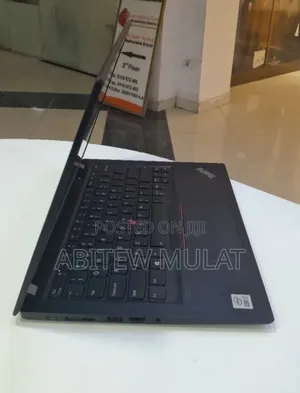 New Laptop Lenovo ThinkPad T14s Gen 2 16GB Intel Core i7 SSD 512GB