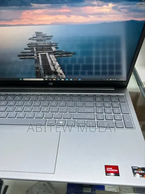 New Laptop HP Stream Notebook 8GB AMD Ryzen 5 SSD 512GB