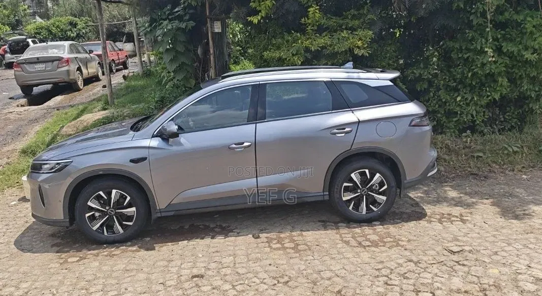 BYD Seal 05 DM-i 2025