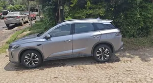 BYD Seal 05 DM-i 2025