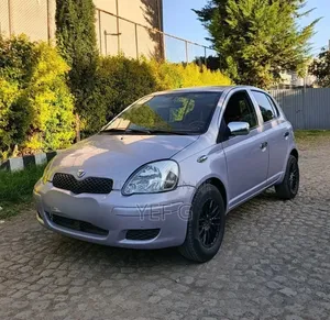 Toyota Vitz 2004
