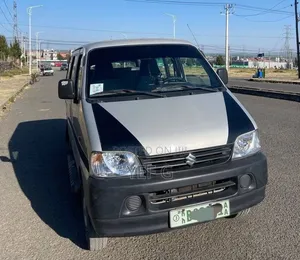 Suzuki Eeco 2024 Silver