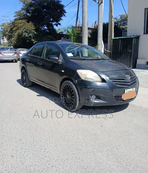 Toyota Yaris 2008 Black