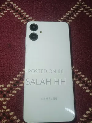 Samsung Galaxy A06 128 GB White
