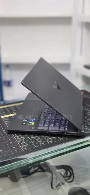 New Laptop HP Victus 15 16GB Intel Core i7 SSD 1T
