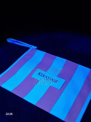 l'Oréal Makup Bags