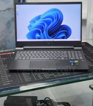 New Laptop HP Victus 15 16GB Intel Core i7 SSD 1T