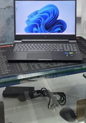 New Laptop HP Victus 15 16GB Intel Core i7 SSD 1T