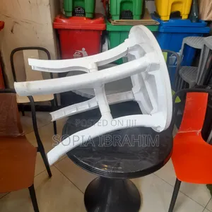 Table Plastic