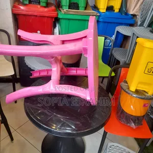 Table Plastic