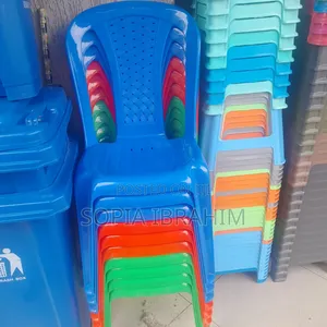 Plastic Chire