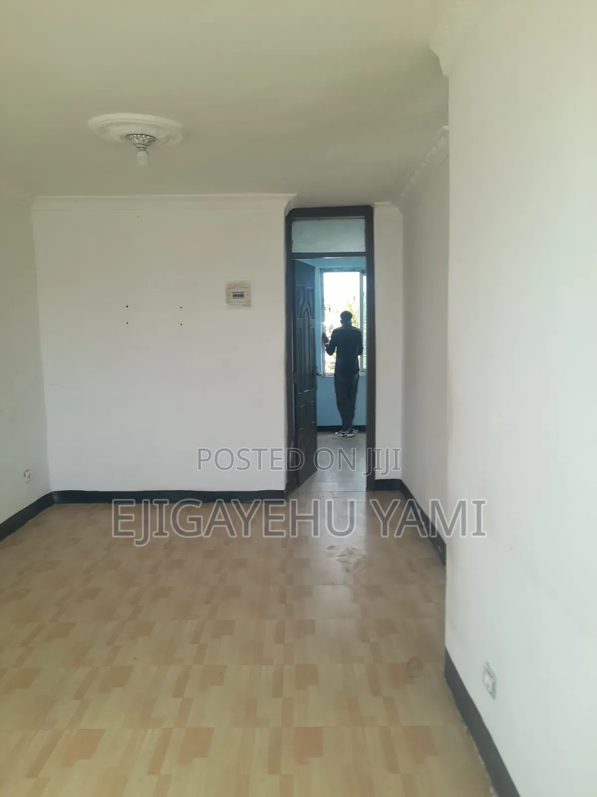 Furnished 1bdrm Condo in Condominium, Bole for sale