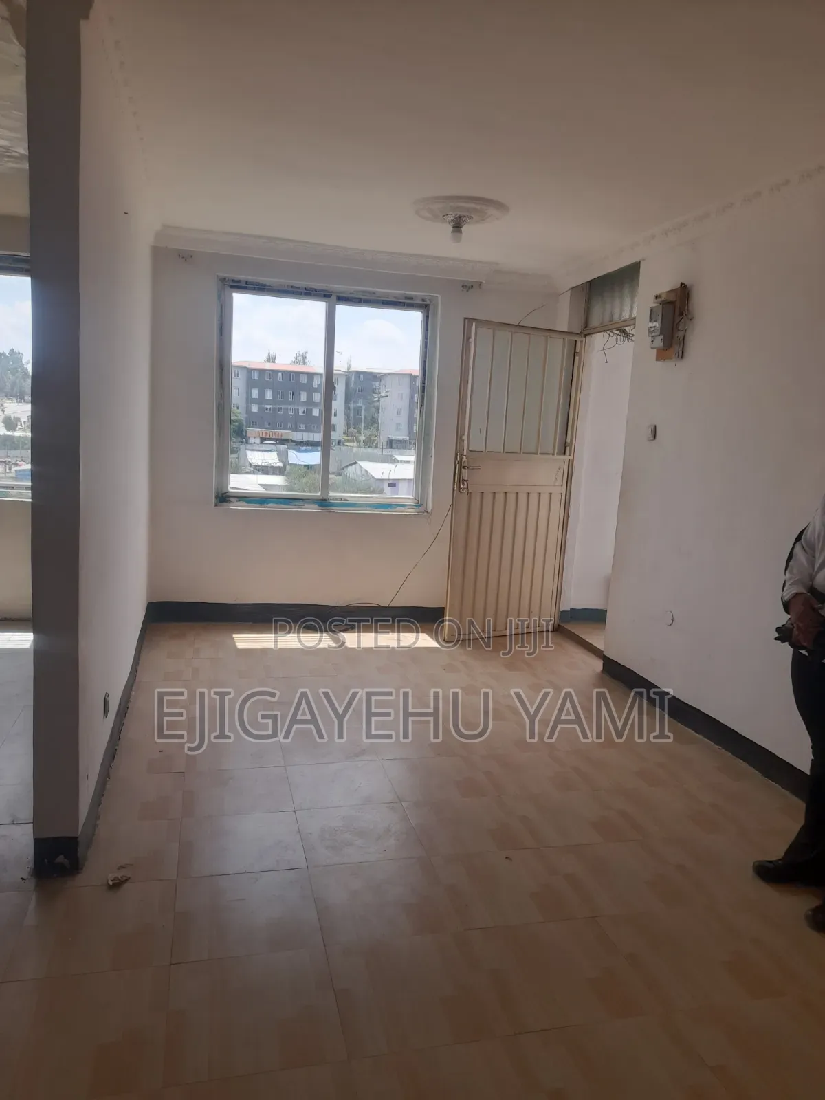 Furnished 1bdrm Condo in Condominium, Bole for sale