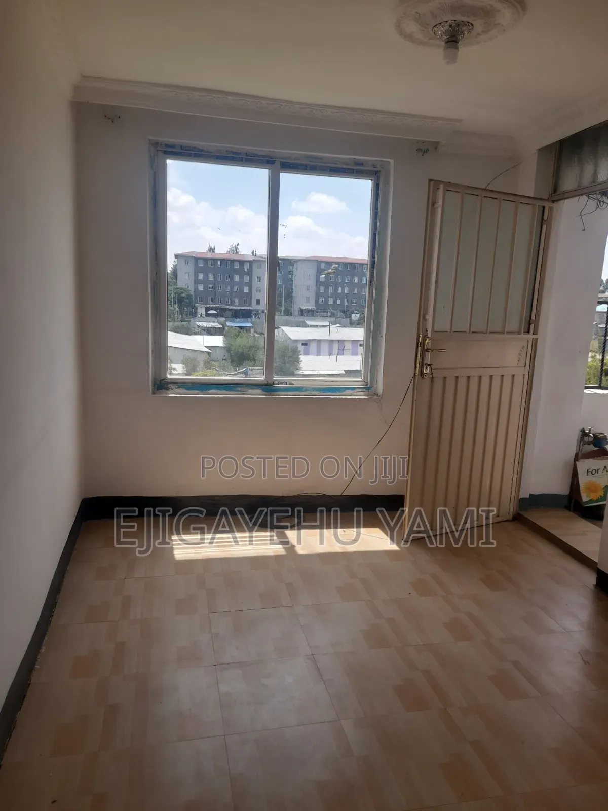 Furnished 1bdrm Condo in Condominium, Bole for sale