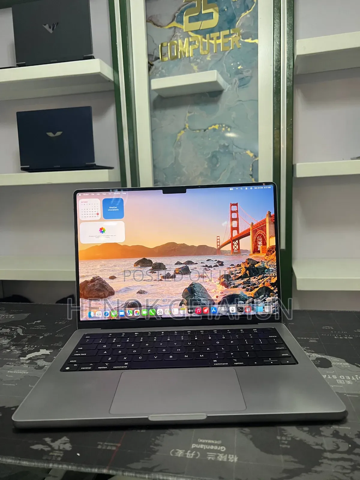New Laptop Apple MacBook Pro 2021 M1 16GB Apple M1 Pro SSD 512GB