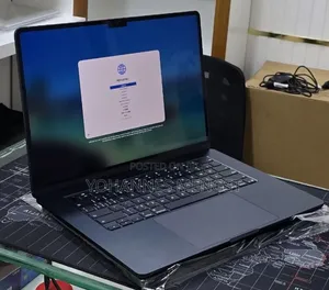 New Laptop Apple MacBook Air 2026 M5 16GB Apple M5 SSD 512GB
