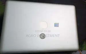 Laptop Apple MacBook Pro 2012 4GB Intel Core i5 HDD+SSD 320GB