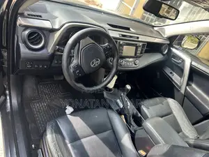 Toyota RAV4 2014