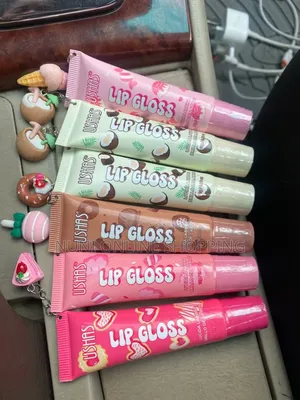 Ushas Lipgloss
