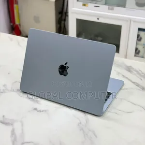 New Laptop Apple MacBook Pro 2023 M3 8GB Apple M3 Pro SSD 512GB