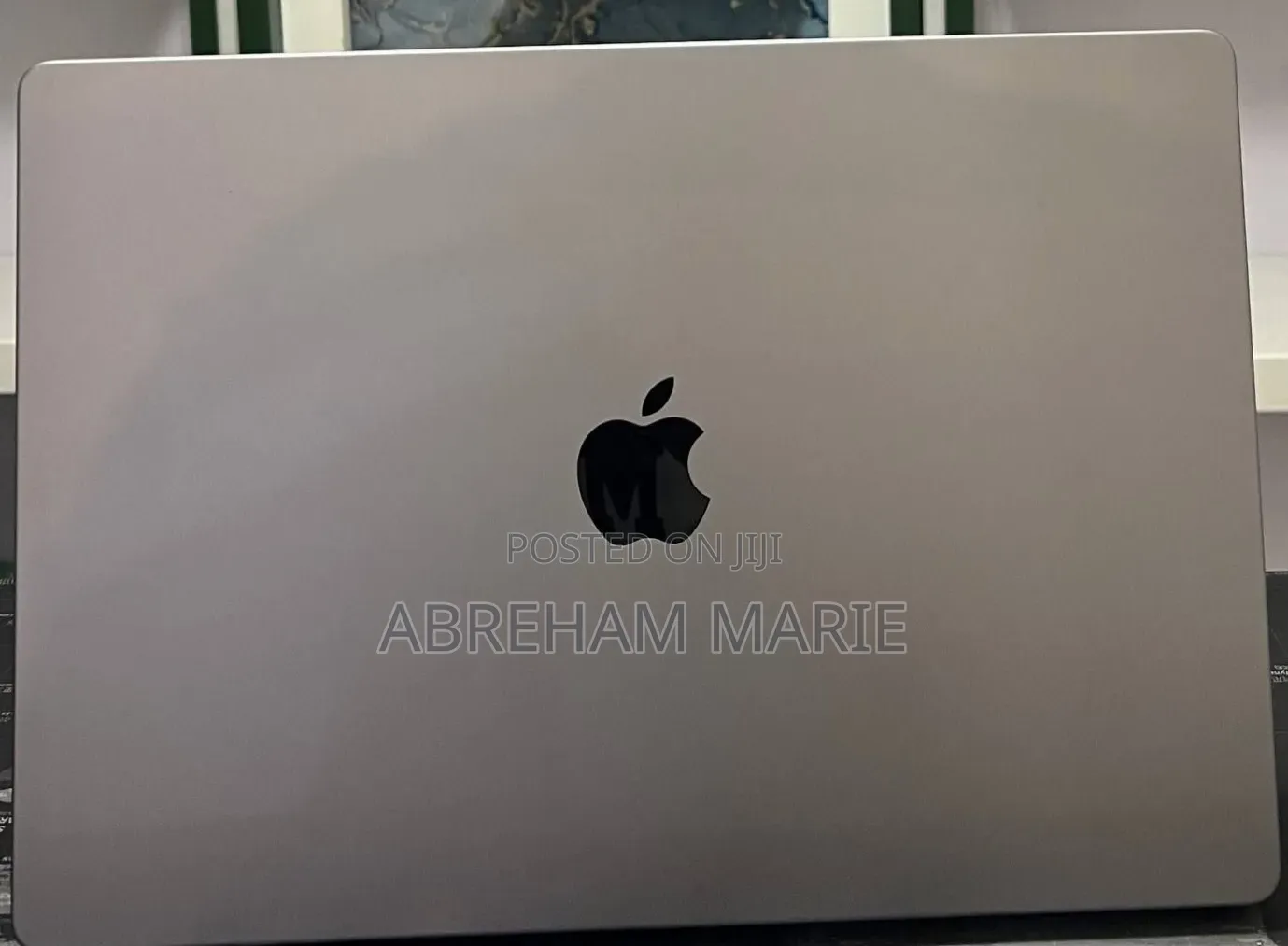 New Laptop Apple MacBook Pro 2021 M1 16GB Apple M1 Pro SSD 512GB