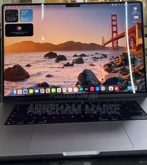 New Laptop Apple MacBook Pro 2021 M1 16GB Apple M1 Pro SSD 512GB